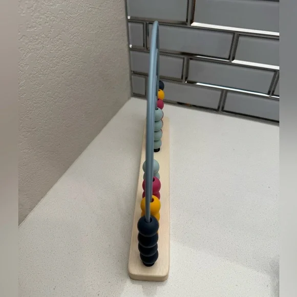 Bigjigs Toys Rainbow Abacus Educational Wooden Base Food-Grade Silicone Beads - Picture 4 of 14